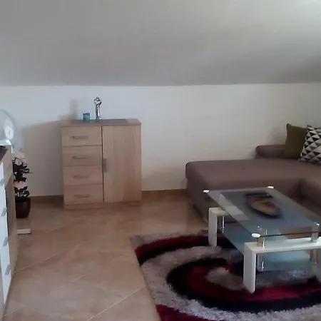 Apartament Sara.vir