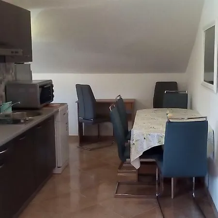 Sara.vir Apartament *