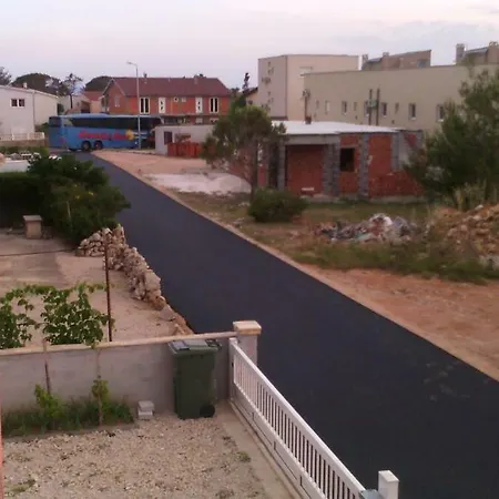 Sara.vir Apartament